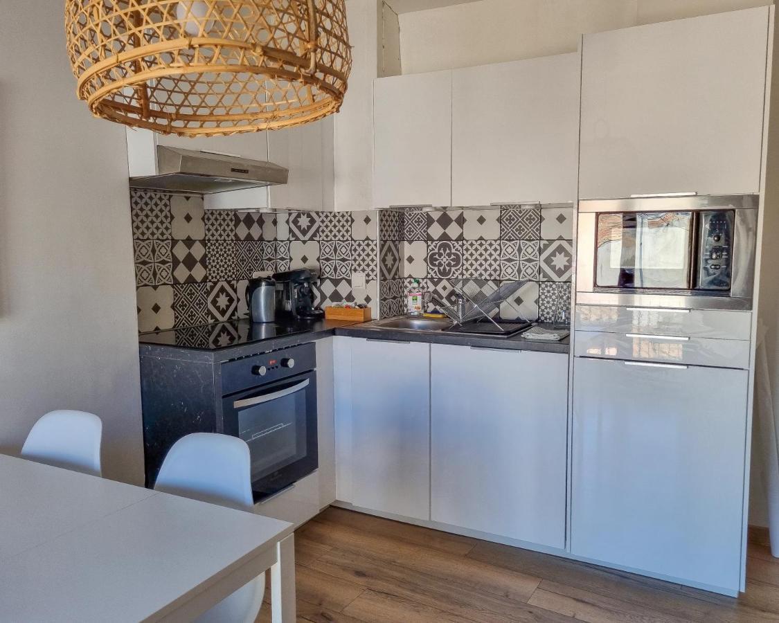 Apartamento Un Balcon Sur Les Toits D'Aix Aix-en-Provence Exterior foto